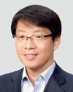  경제활동 유리한 곳 찾아서 옮겨가는 기업들, '발로 하는 투표' 시대 … 법·제도 개선이 성장 견인