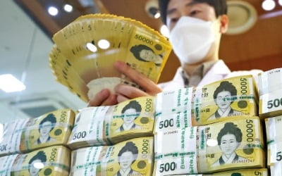  "경제 살리자"…돈 푸는 지구촌, 한국 1년새 413조…미국 14년간 1경 늘었죠