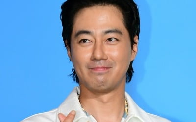 “Volunteering and donations to make money” Jo In-seong had a good reason for praising his personality