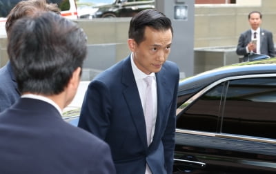 "공화당 인사들과 깊은 인연"...한화 김동관도 트럼프 무도회 참석