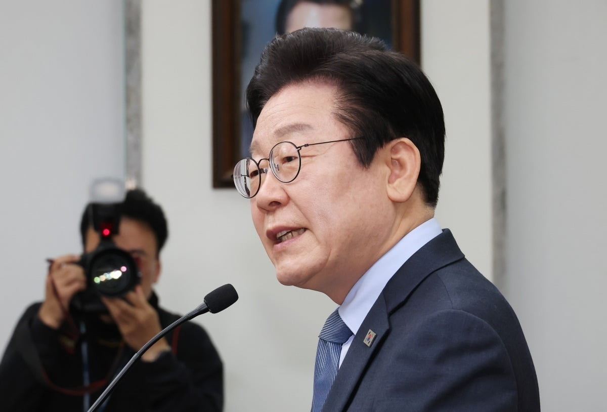 이재명, 대선 양자대결서 오세훈·홍준표와 동률