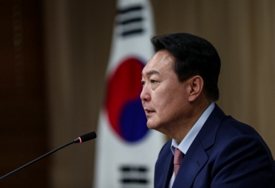 검찰, 尹 구속기소...헌정사 초유