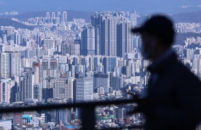 "한국이 어쩌다가"...저성장 늪 빠졌다