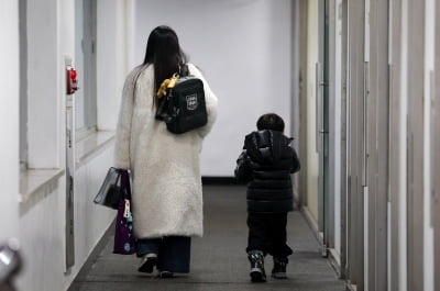“학원이 애들 잡겠네” 정신과 진료 아동 4년 새 2배 증가