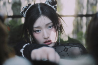 FIFTY FIFTY、新曲『Midnight Special』で異なる魅力を披露