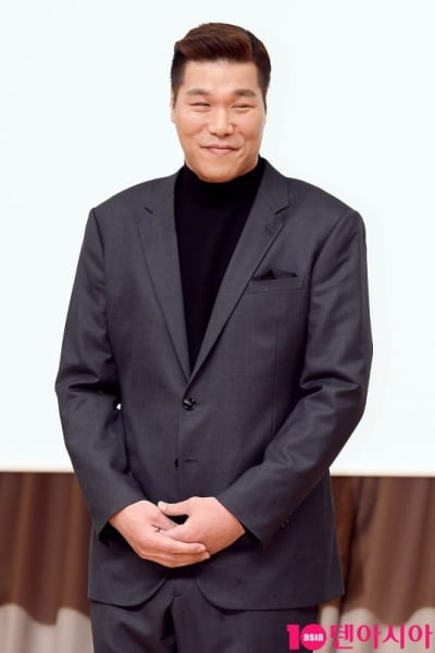 서장훈, 집안이 애초에 부자였다…300평 별다방 자리가 '가문 집성촌'('백만장자')