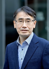 기술 혁신의 그림자: 포섭적 혁신이 초래하는 사회적 불평등 심화
