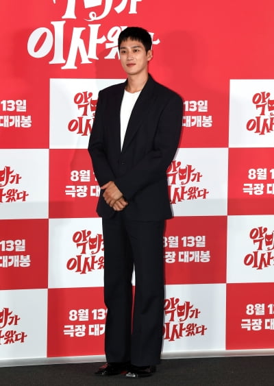 Ahn Bo-hyun Attends Press Screening of 'Pretty Crazy' in Seoul