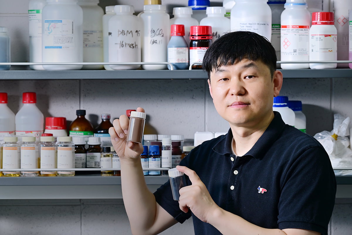 [2025 전남나주 강소연구개발특구 기업 CEO] 이차전지 실리콘 음극재 개... - 뉴스 썸네일 이미지